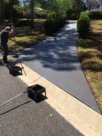 services-driveway-cleaning-after